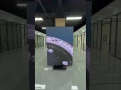 トリフォールドLEDポスター