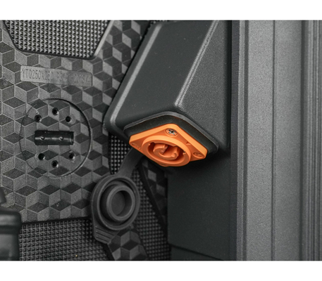 IP65 屋外レンタル LEDディスプレイ ノバスター制御システム付き 鋳型アルミキャビネット