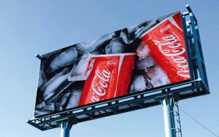 OCシリーズ P3-P16mm 5500nits 高明度の屋外固定広告LEDパネル - 強い日光条件に最適化