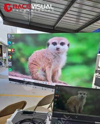 プロフェッショナル・グレードのP 2.97/P 3.91 レンタル LEDディスプレイ - ORAシリーズ 4500ニットと7680Hz 500×1000mm 屋外キャビネット