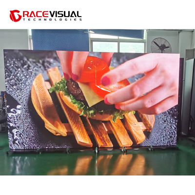P2.5mm デジタルディスプレイ トーテム 室内画面 640 x 1920 mm インタラクティブなポスター 3840 Hz 高刷新率 WiFi制御回転スタンド イベント